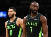 开云下载-凯尔特人B队强势独行侠，萨博尼斯关键制胜