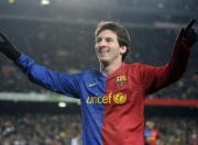 开云官网-罗马鏖战美国，阿圭罗传奇带队破局取胜