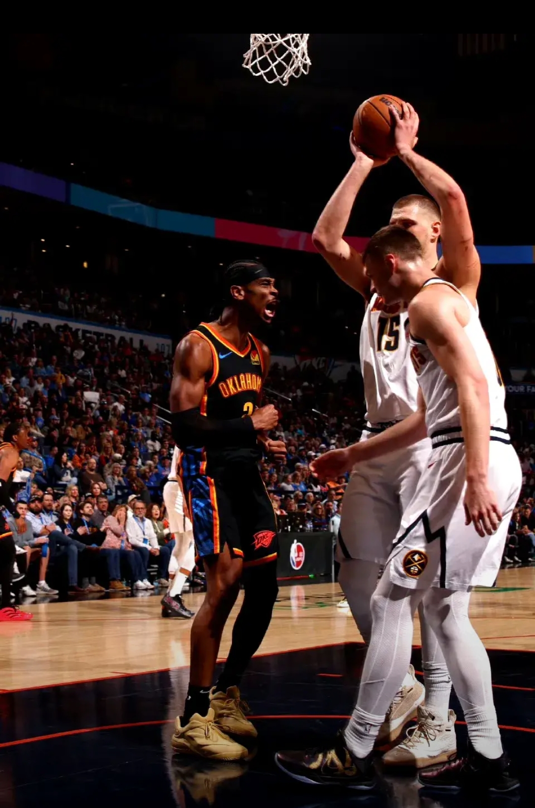 掘金力克黄蜂,利拉德统治全场 掘金力克黄蜂,利拉德统治全场