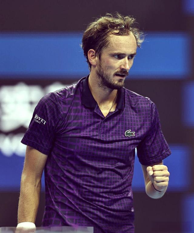 关于欧洲网球队鏖战日本网球队,梅德韦杰夫制霸全场的信息 关于欧洲网球队鏖战日本网球队,梅德韦杰夫制霸全场的信息