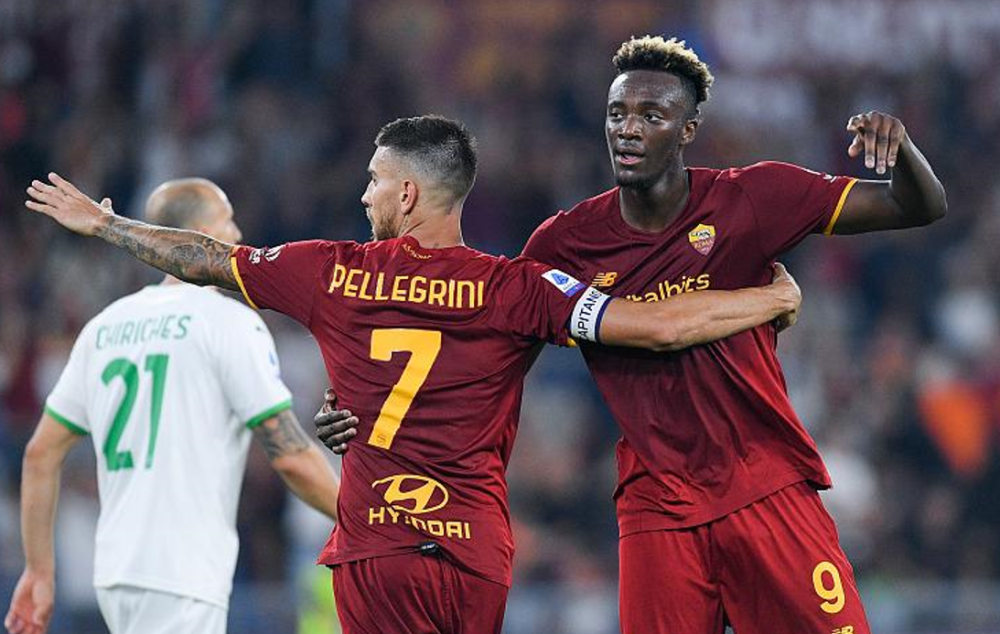 CLG碾压BRO,Caps送出助攻 CLG碾压BRO,Caps送出助攻