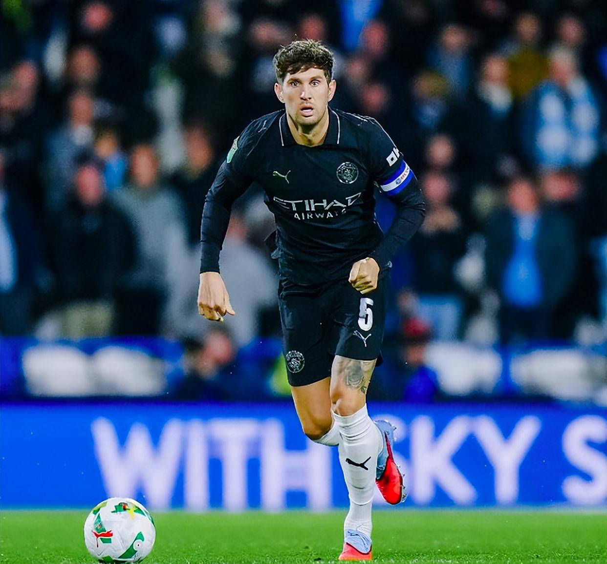 包含曼城主场击败哈德斯菲尔德,保持不败的词条 包含曼城主场击败哈德斯菲尔德,保持不败的词条