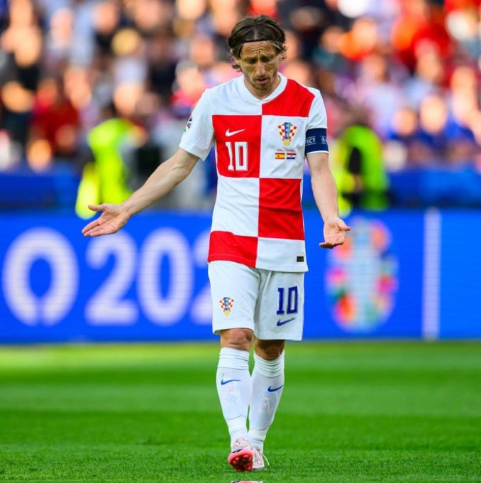 关于德国击败匈牙利,晋级势在必行!的信息 关于德国击败匈牙利,晋级势在必行!的信息