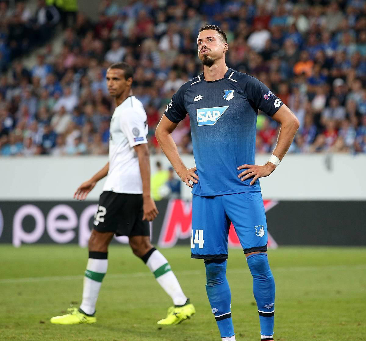 沃尔夫斯堡主场遭遇反击,球队重新总结战术的简单介绍 沃尔夫斯堡主场遭遇反击,球队重新总结战术的简单介绍