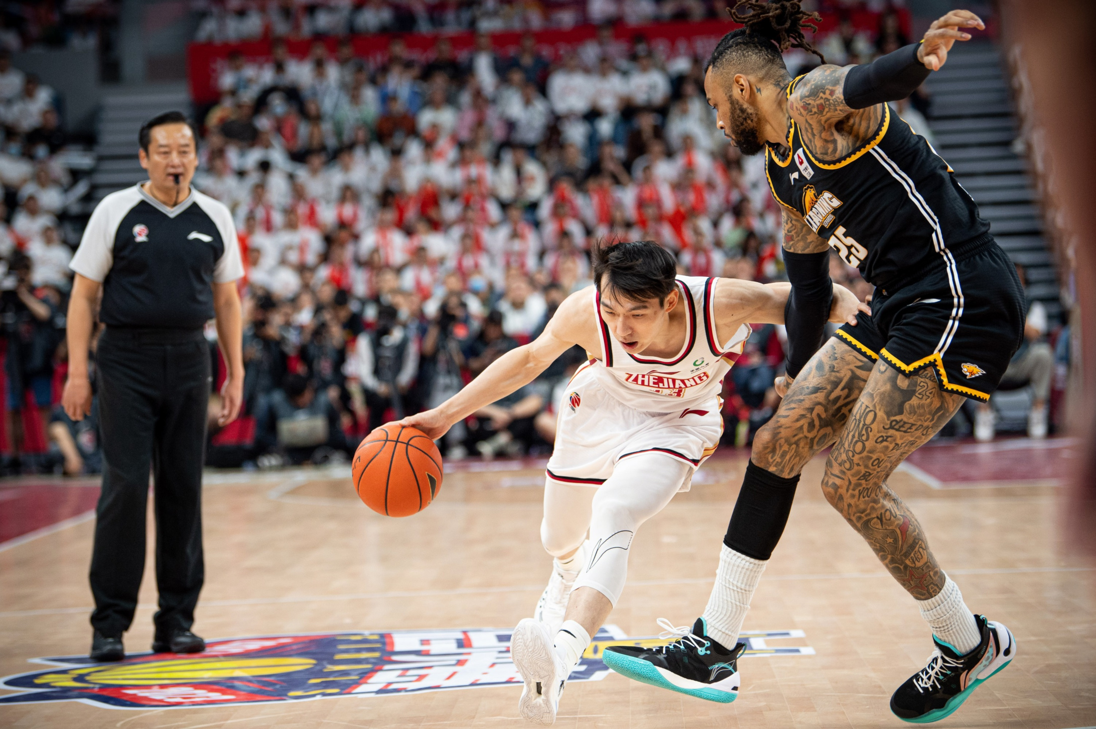 关于关键战局再现,球队士气高涨的信息 关于关键战局再现,球队士气高涨的信息