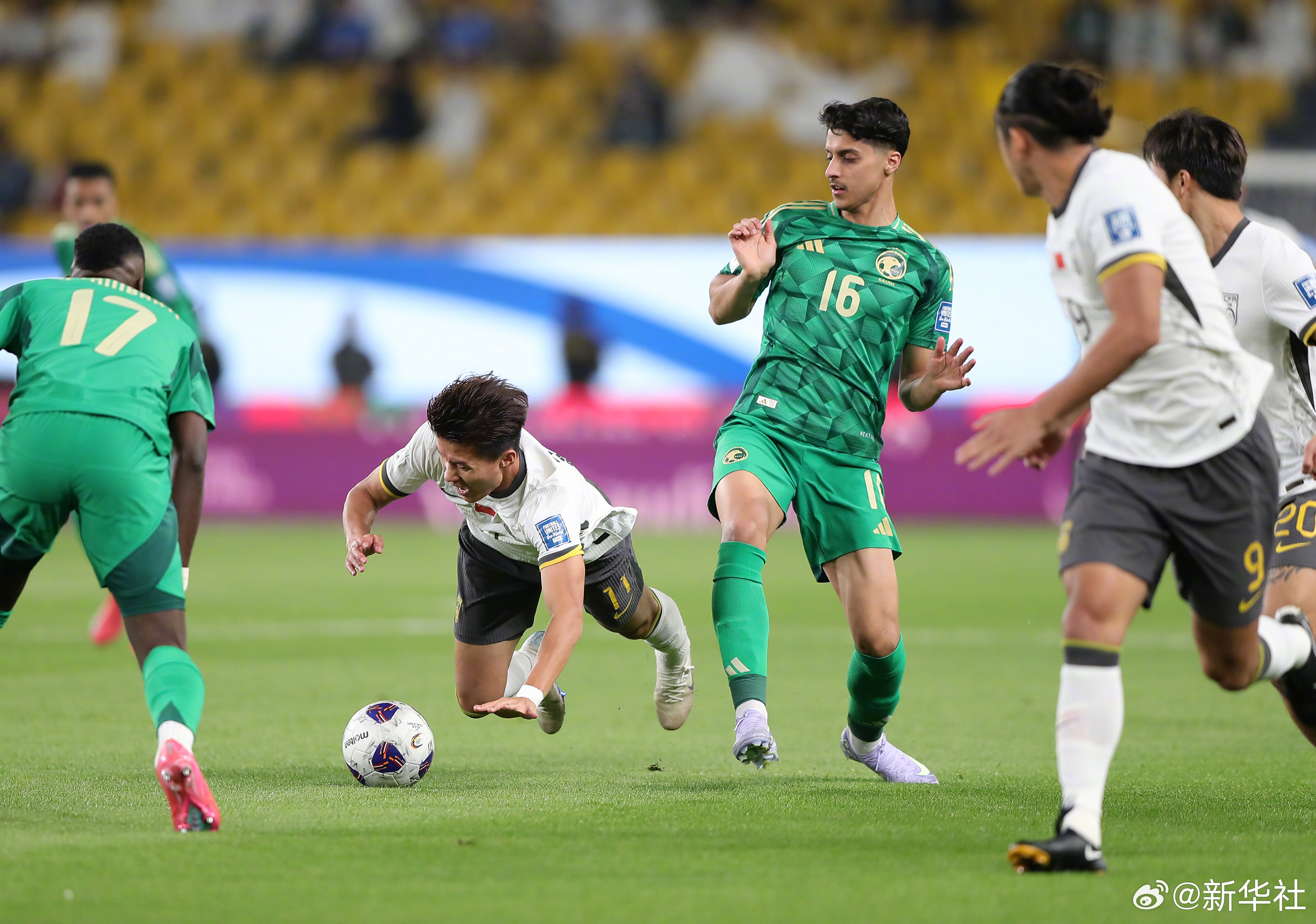 关于爱沙尼亚球员在国际友谊赛中展现技术的信息 关于爱沙尼亚球员在国际友谊赛中展现技术的信息