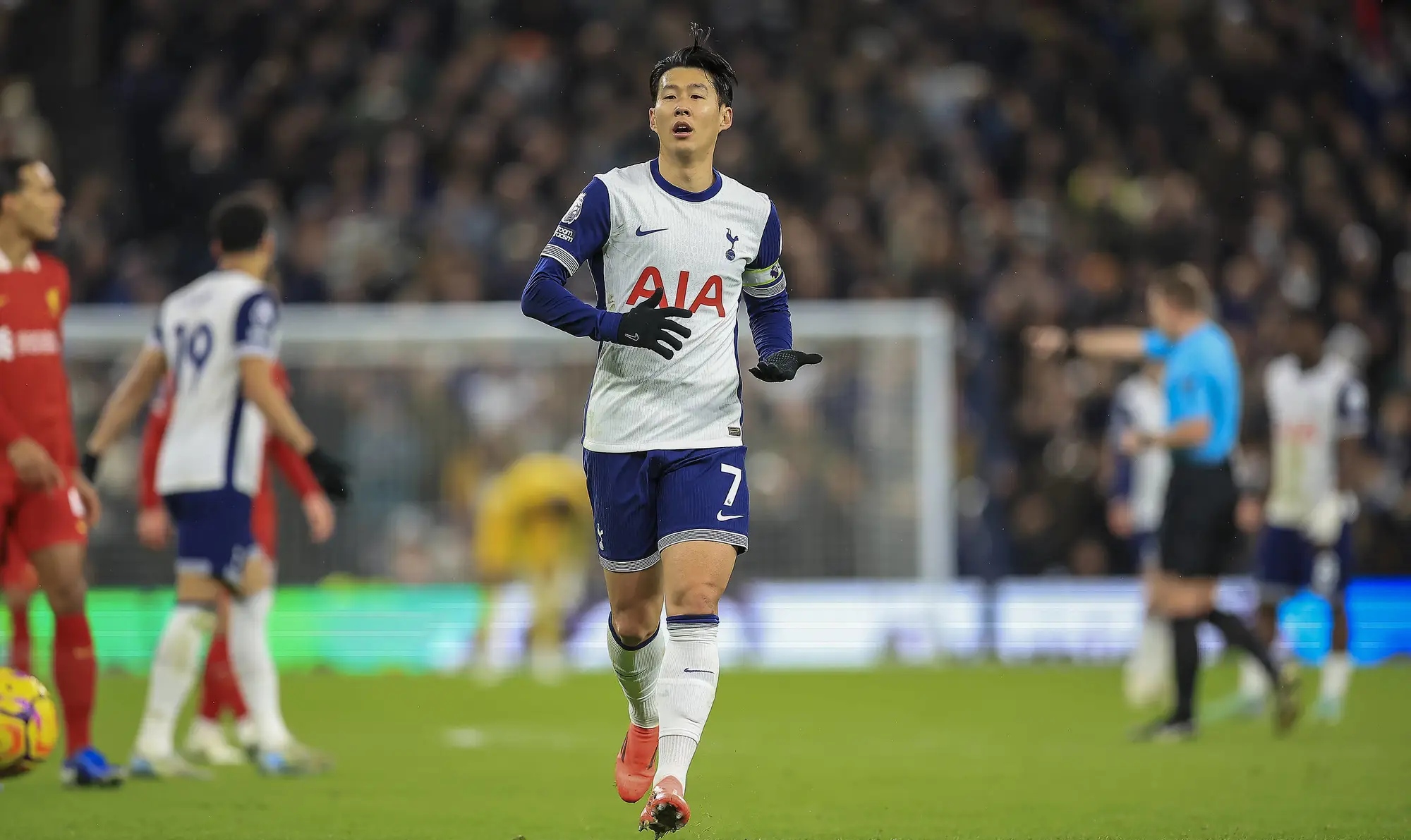 包含皇马横扫利物浦，孙兴慜点燃赛场的词条