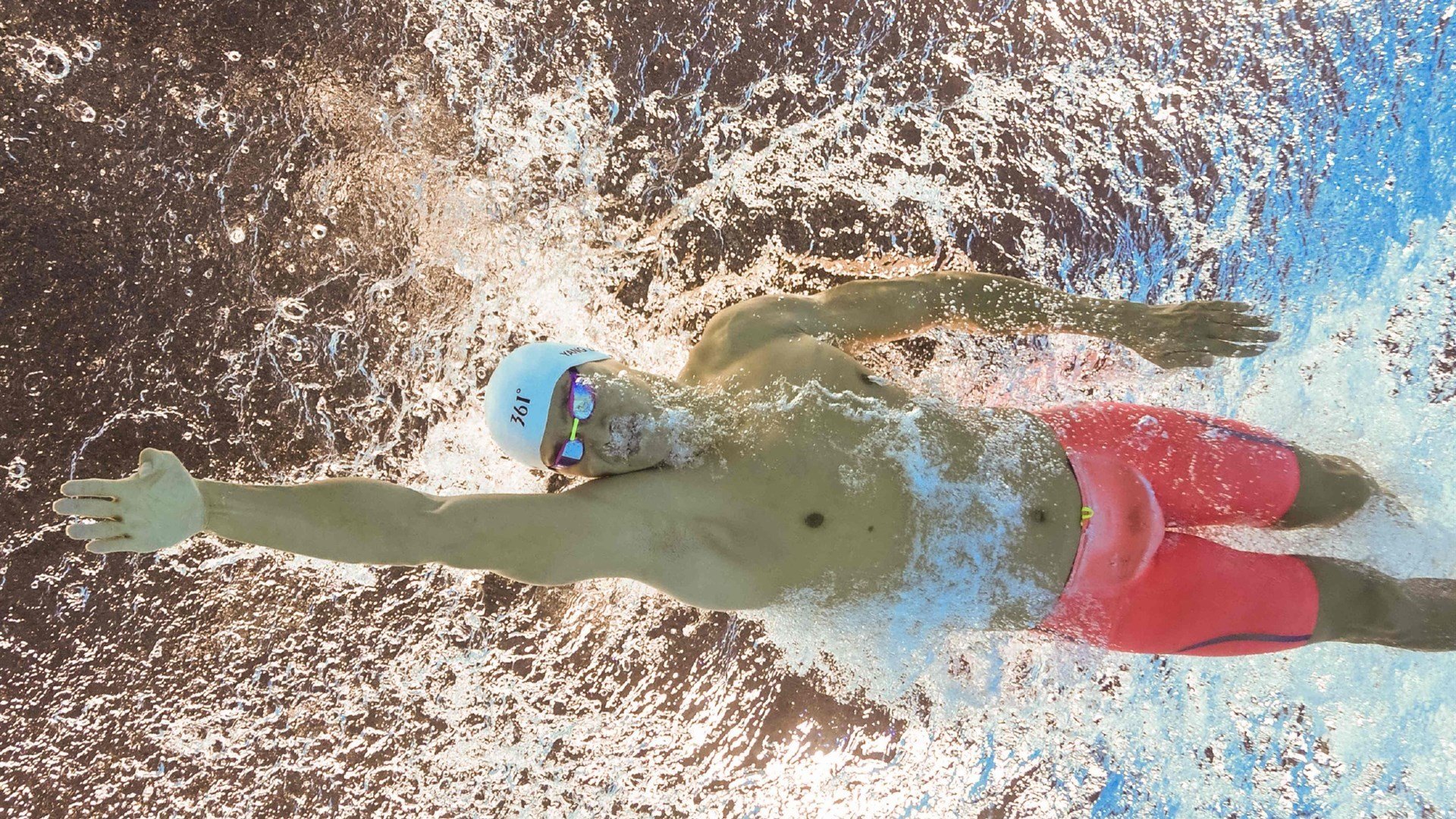 战争与足球的交汇，当乌克兰打穿希腊遇见凯塞多关键先生