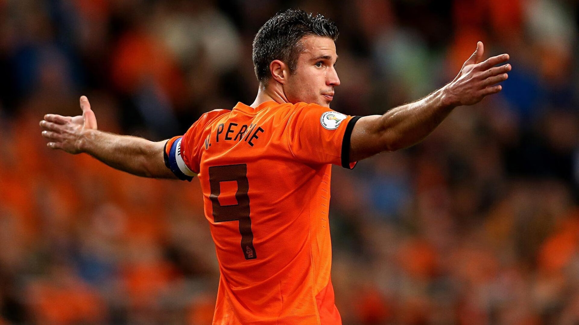 卡塞米罗爆发，从米兰战术板到伊朗防线，一次足球智慧的打穿